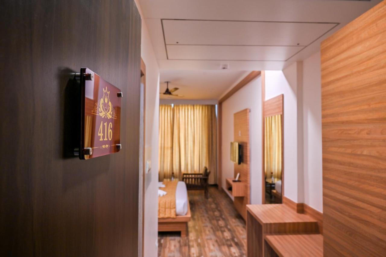 Hotel Laxmi Empire GOA Esterno foto