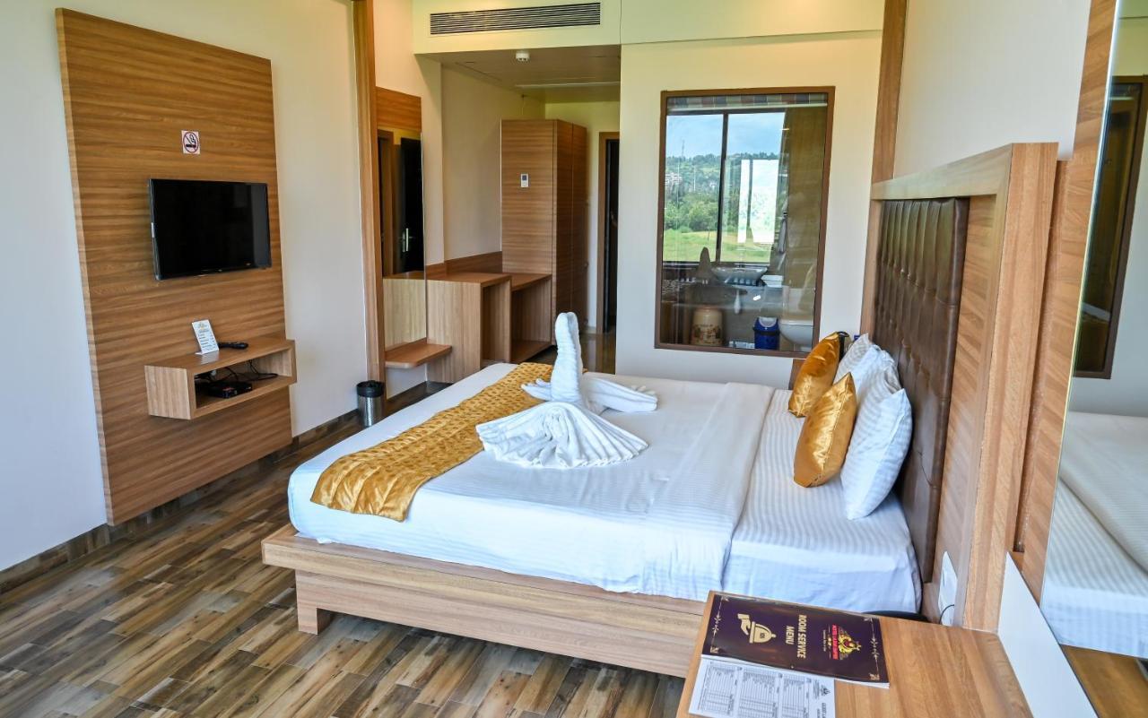 Hotel Laxmi Empire GOA Esterno foto