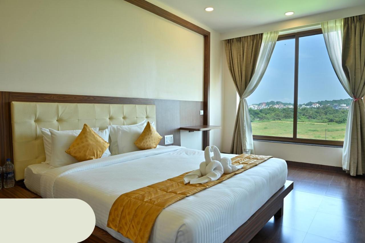 Hotel Laxmi Empire GOA Esterno foto