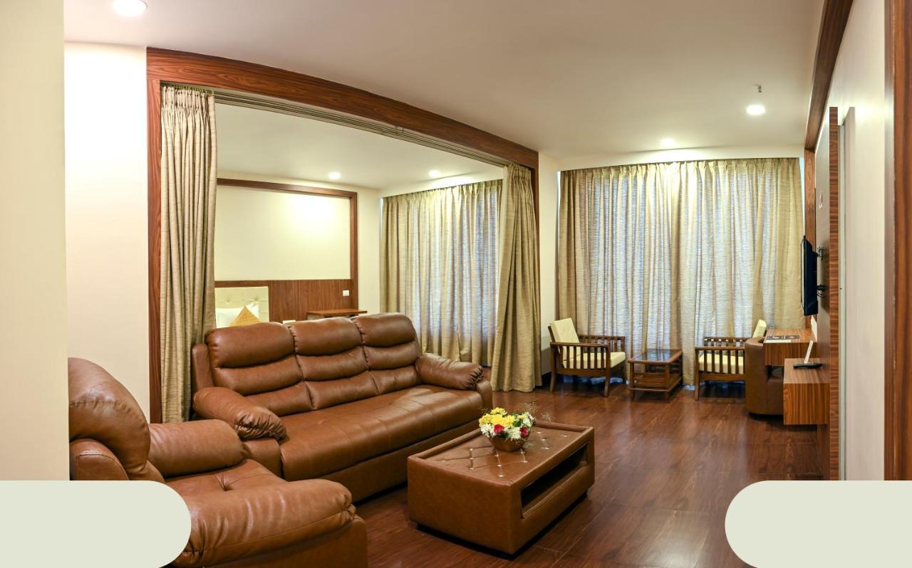Hotel Laxmi Empire GOA Esterno foto
