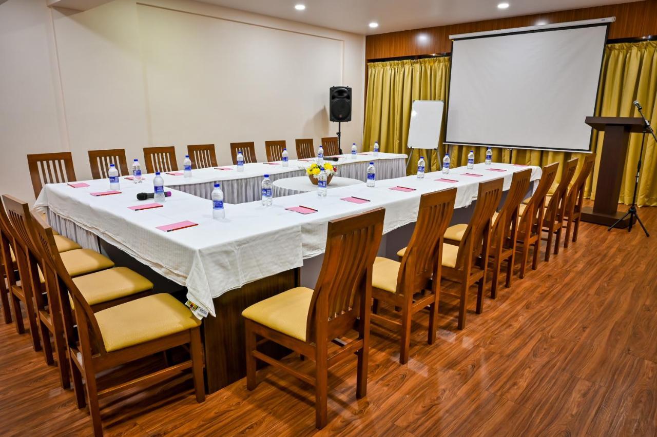 Hotel Laxmi Empire GOA Esterno foto