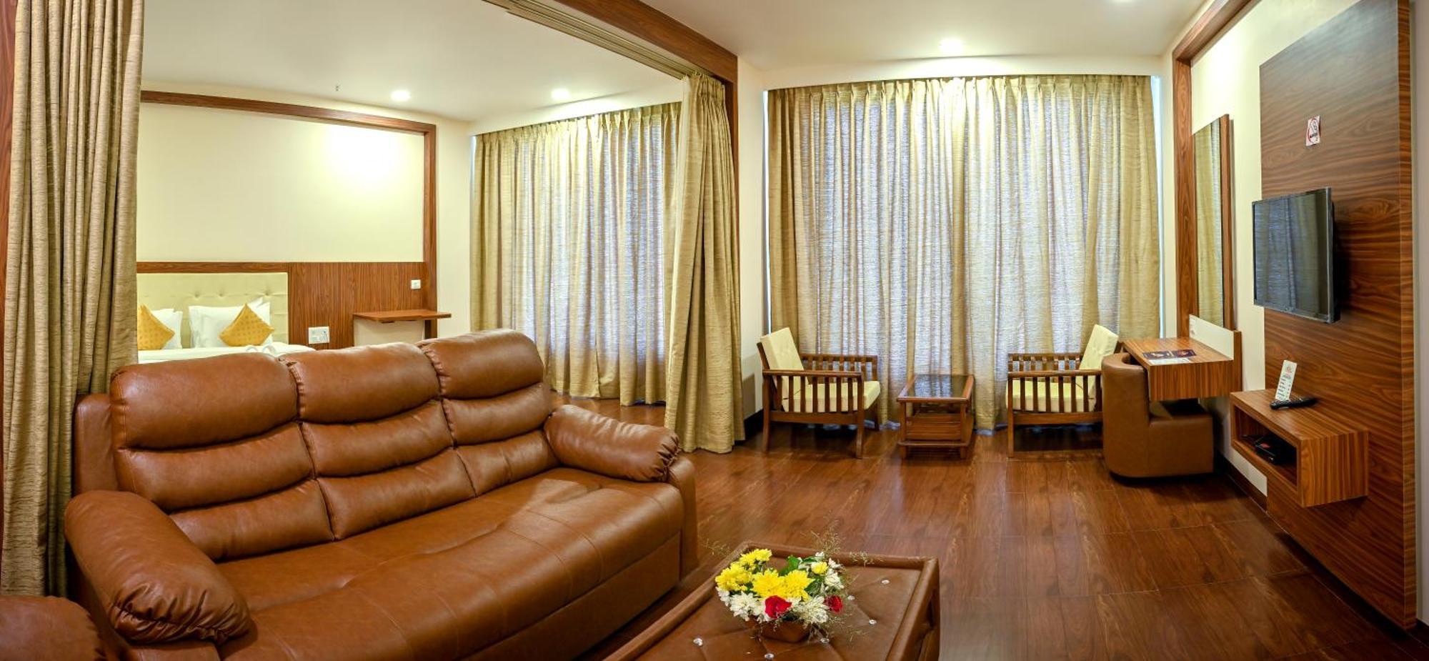 Hotel Laxmi Empire GOA Esterno foto