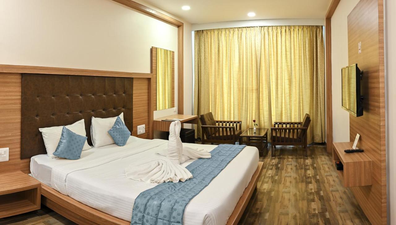 Hotel Laxmi Empire GOA Esterno foto